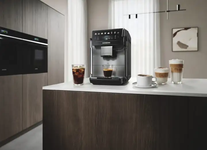 Siemens: Siemens EQ600 iAroma: Kaffeevollautomat mit 25 Getränken