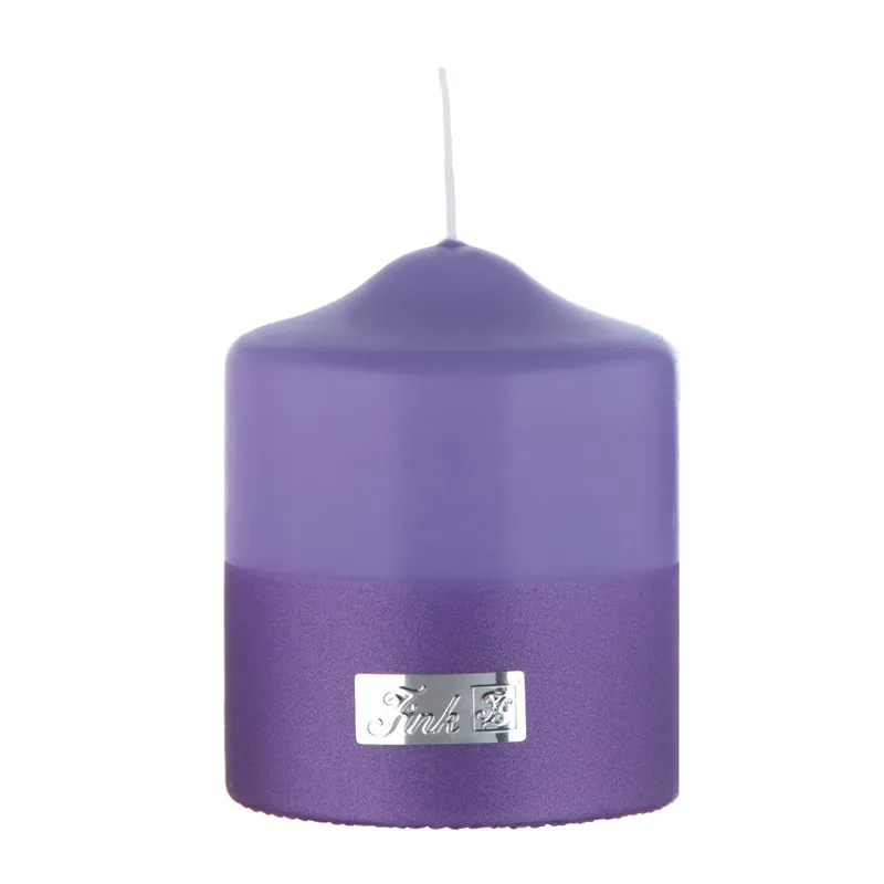 Lila Stumpenkerze mit Metallic Ton von Fink Living